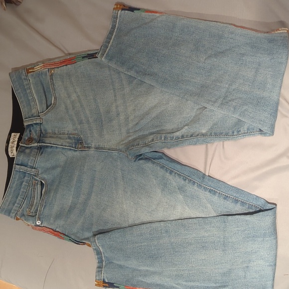 Knox Rose 2 cropped embellished jeans - Picture 3 of 7